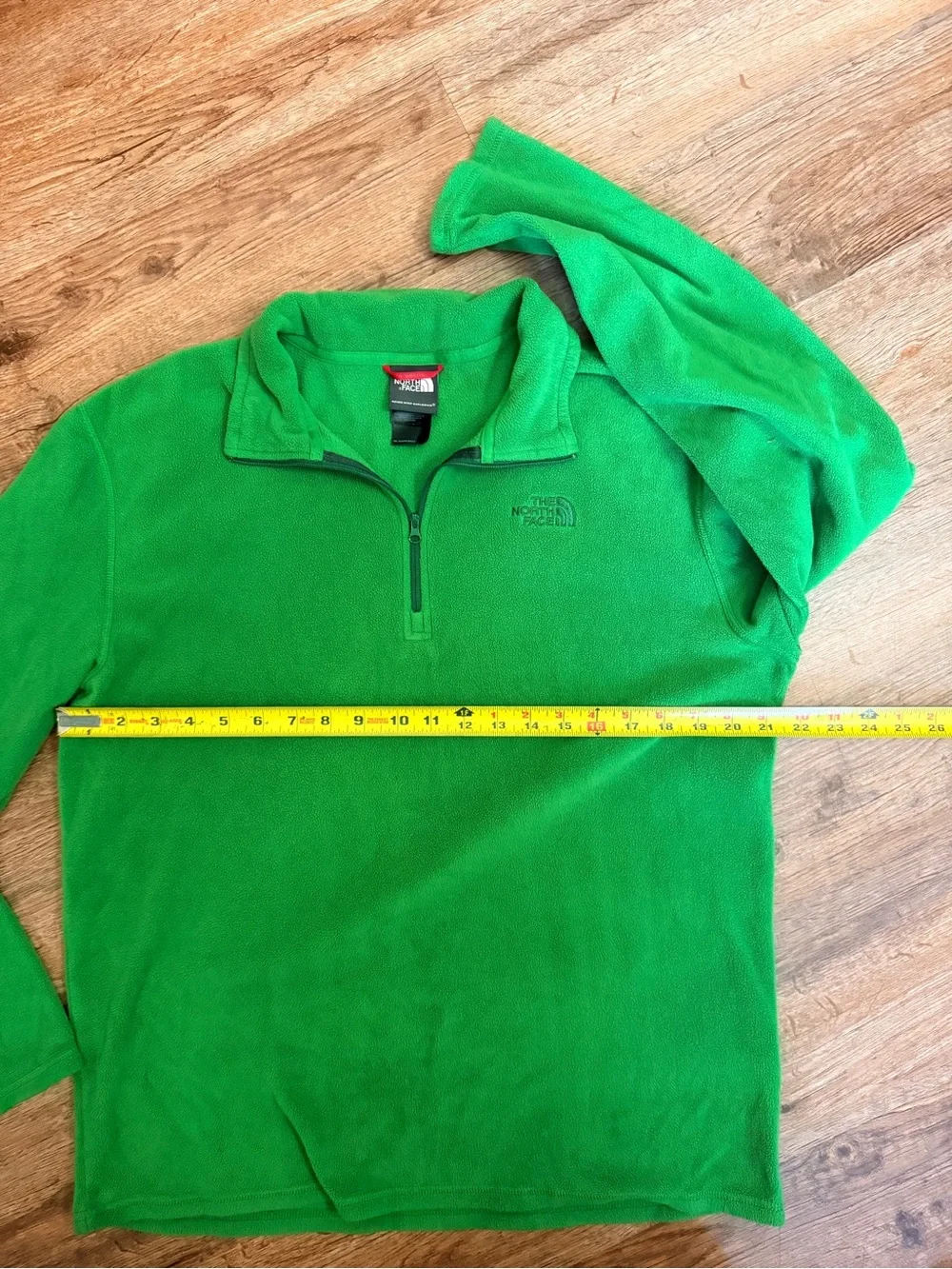 The North Face • Men’s 1/4 Zip Pullover Fleece